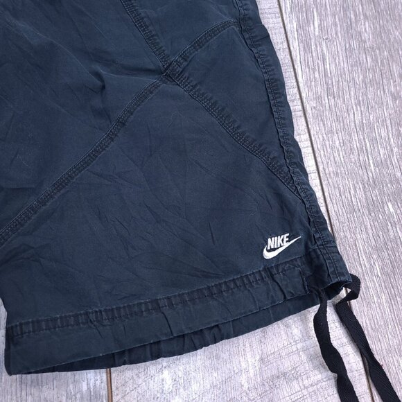 Nike Sportswear Shorts Mens Medium Black Y2K Lightweight Baggy Streetwear - Picture 3 of 7